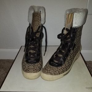 Coach boots